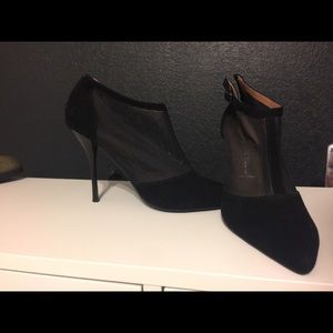 Jeffrey Campbell T strap heel